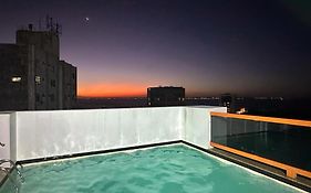 Apartamento com vista próximo Porto da Barra!
